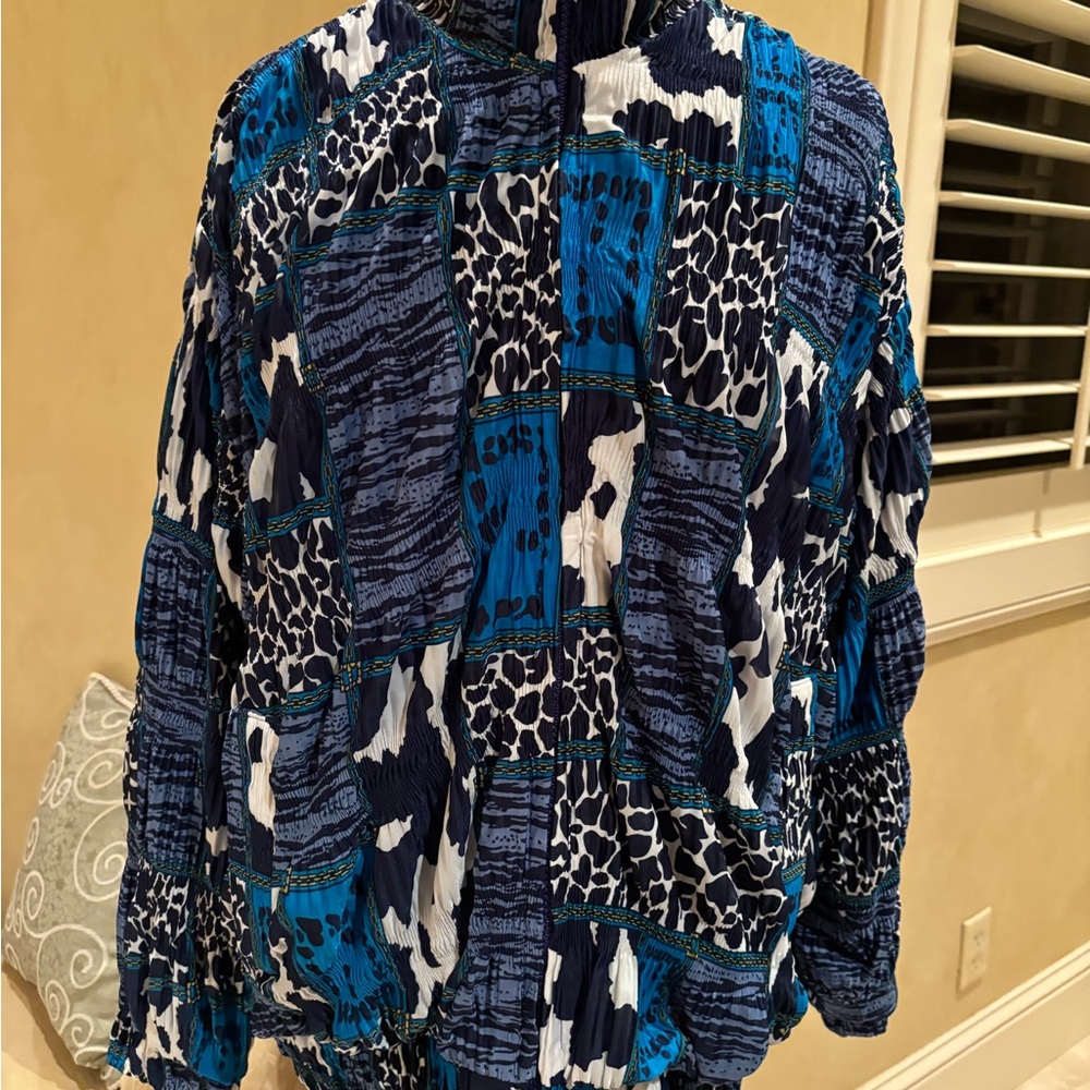 Women’s Blue Patterned Bomber Jacket